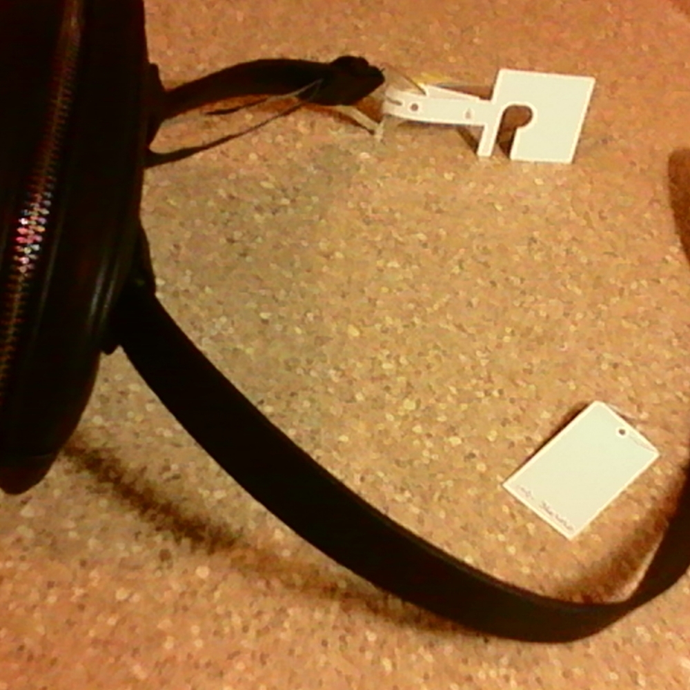 # 002 Aimee Lynn Belt Bag NWT - Picture 2 of 7
